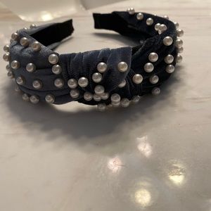 Forever 21 Blue Velvet and Pearl knitted headband